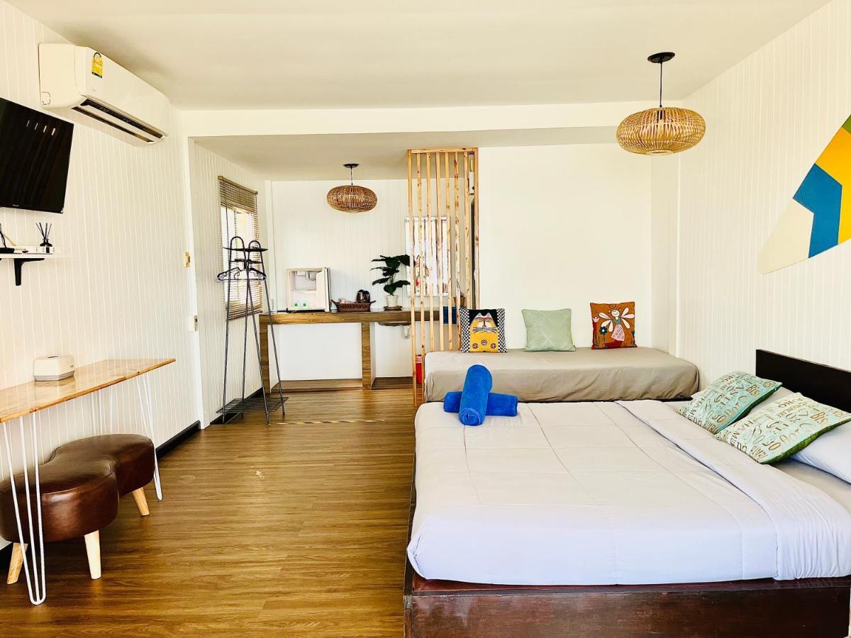 Insook Ko Larn Resort Ngoại thất bức ảnh