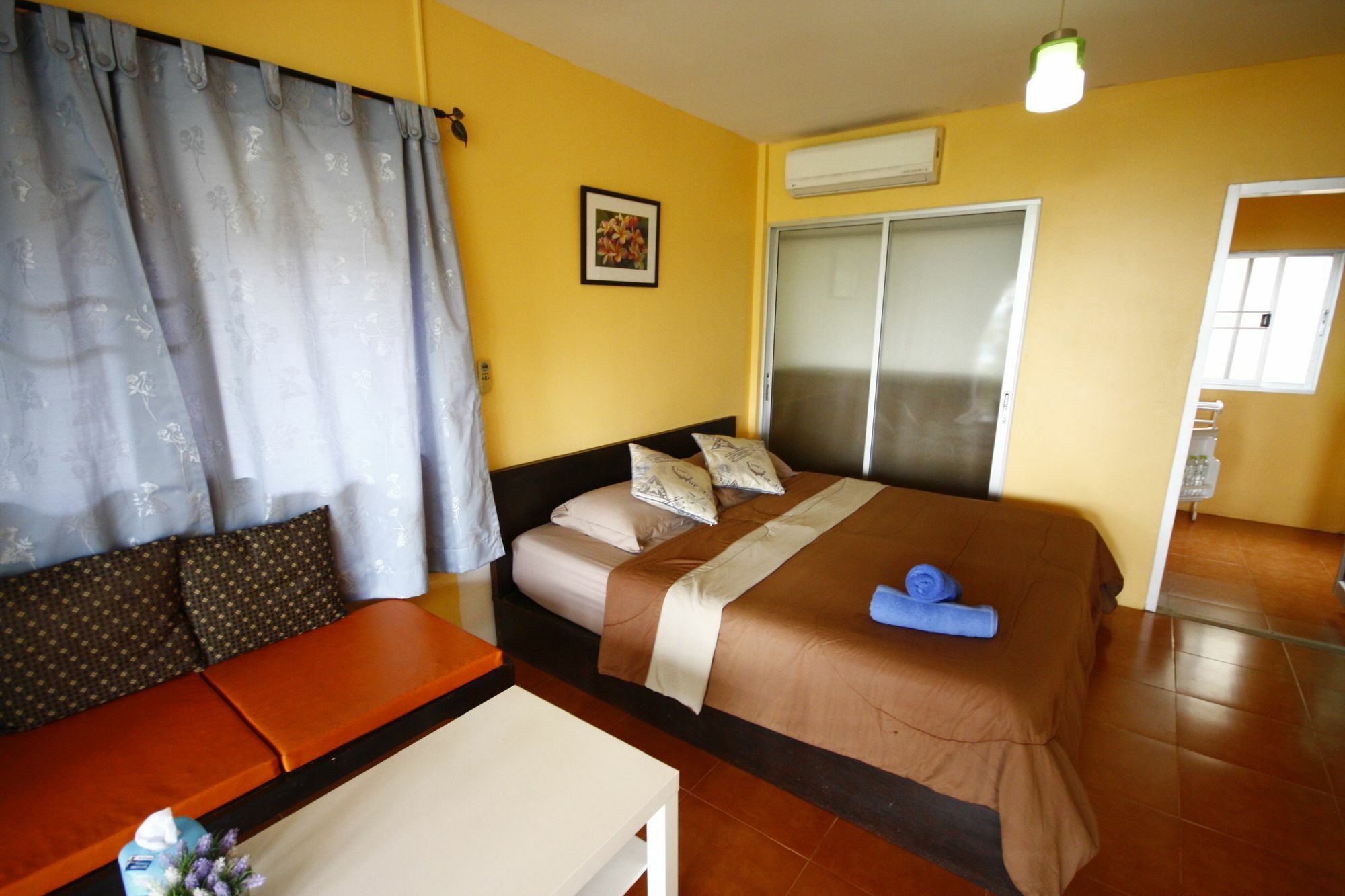 Insook Ko Larn Resort Ngoại thất bức ảnh